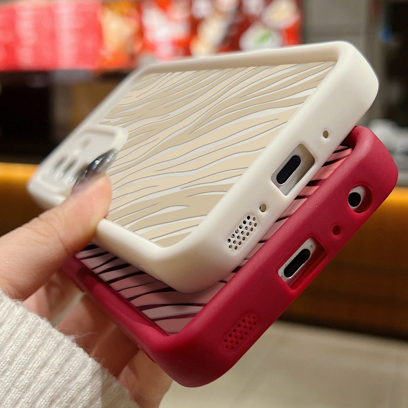 Zebra Striped Pattern Case For - огляд і ціна Phone Cases Motorola Edge 2025